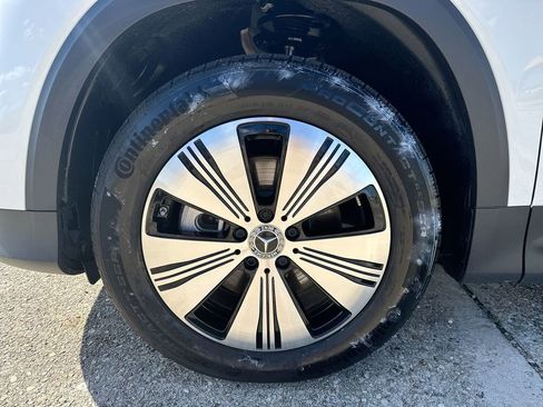 Used 2024 Mercedes-Benz EQB 250+ image 12