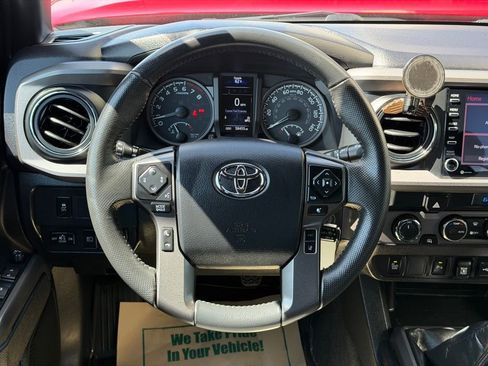 Used 2023 Toyota Tacoma TRD Off-Road w/ Technology Package image 17