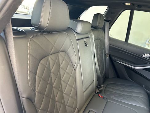 Used 2024 BMW X5 sDrive40i w/ M Sport Package image 30