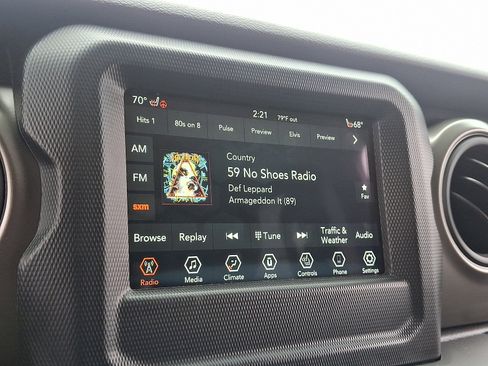 Used 2023 Jeep Wrangler Unlimited w/ Cold Weather Group image 16