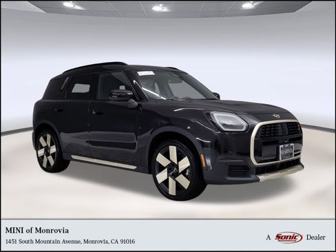 New 2026 MINI Cooper Countryman S w/ Comfort Package Max image 1