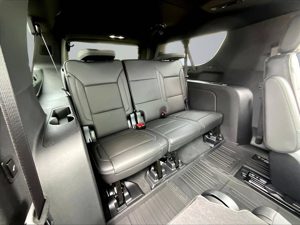 New 2026 GMC Yukon XL Denali w/ Sun & Power Step Package AWD/4WD image 31