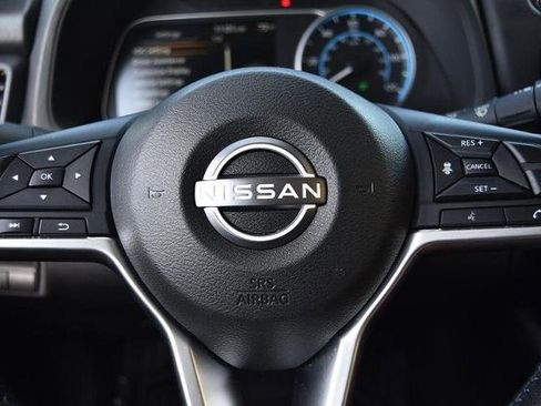Used 2024 Nissan Leaf SV Plus image 18