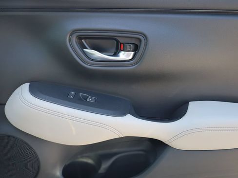 New 2027 Honda HR-V EX-L image 34