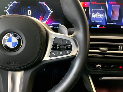Used 2023 BMW 330i 330i w/ M Sport Package image 24
