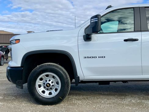 New 2026 Chevrolet Silverado 3500 W/T image 10