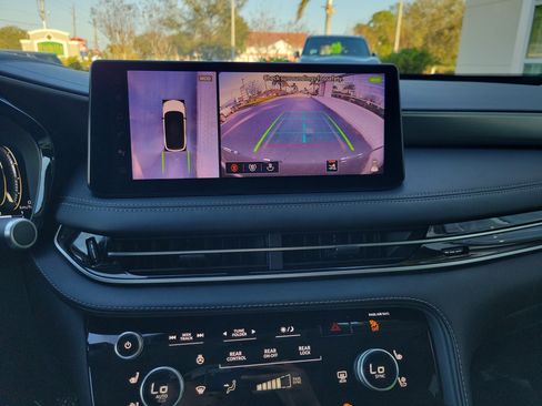 Certified 2026 INFINITI QX60 Luxe w/ Cargo Package image 23