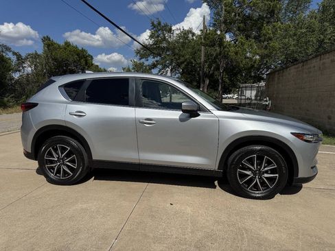 Used 2018 MAZDA CX-5 Touring w/ Preferred Equipment Package FWD image 14