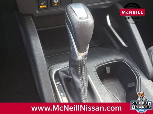 Used 2023 Nissan Frontier SV image 16