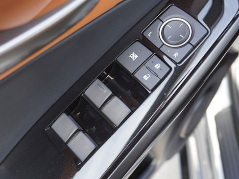 Used 2025 Lexus IS 350 F Sport w/ Accessory Package RWD image 24