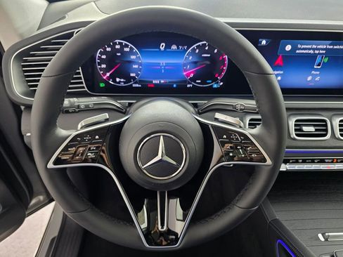 New 2026 Mercedes-Benz GLE 450 4MATIC image 13