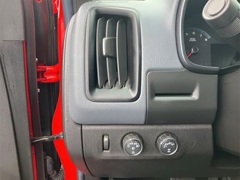 Used 2018 Chevrolet Colorado Z71 image 20