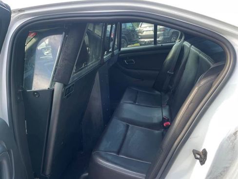 Used 2016 Ford Taurus Police Interceptor AWD image 10