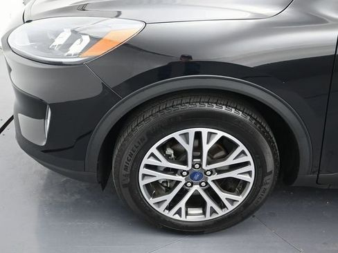Used 2022 Ford Escape SEL image 9