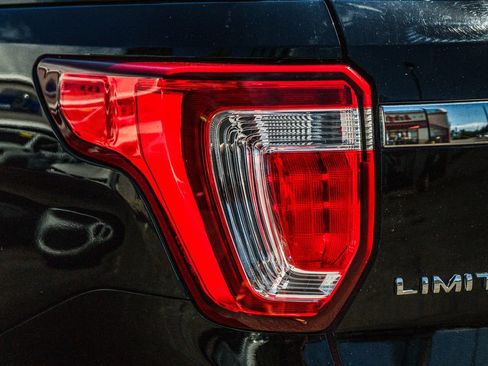 Used 2016 Ford Explorer Limited AWD/4WD image 8