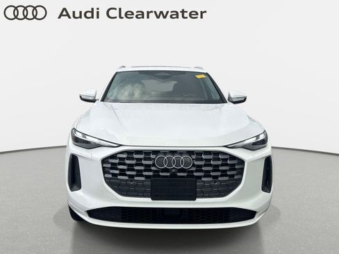 Certified 2025 Audi Q5 Premium w/ Convenience Package AWD/4WD image 2