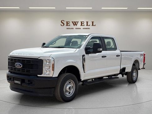 New 2026 Ford F250 XL w/ FX4 Off-Road Package AWD/4WD image 1