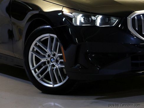 Certified 2024 BMW 530i xDrive w/ Convenience Package image 3