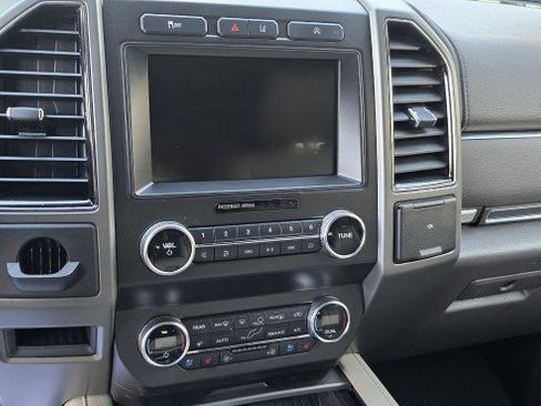 Used 2019 Ford Expedition XLT w/ Equipment Group 202A image 22