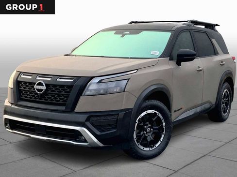 Used 2023 Nissan Pathfinder Rock Creek image 1
