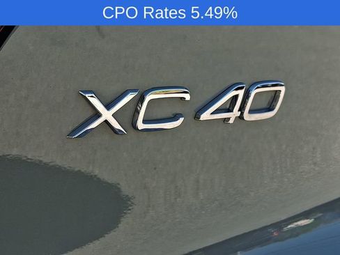 Certified 2023 Volvo XC40 B5 Plus w/ Climate Package AWD/4WD image 33