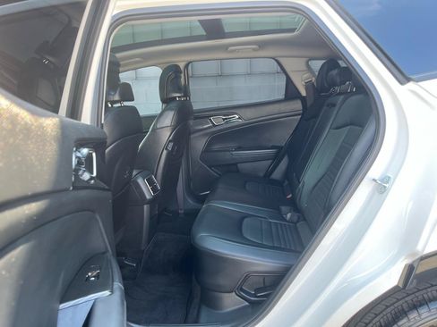 Used 2024 Kia Sportage SX Prestige AWD/4WD image 19