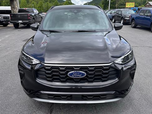 Used 2024 Ford Escape ST-Line w/ Tech Pack #1 AWD/4WD image 3
