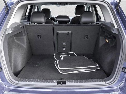 Used 2022 Volkswagen Taos SE image 20