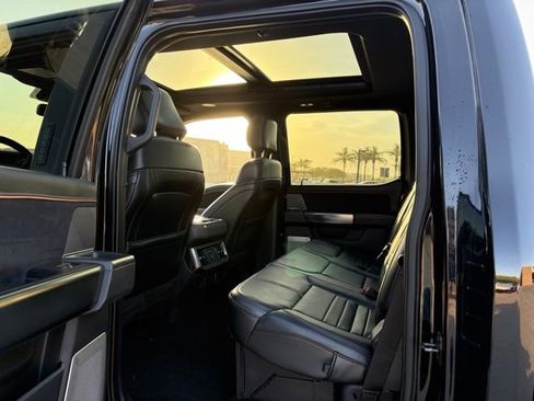 Used 2024 Ford F350 Platinum image 18