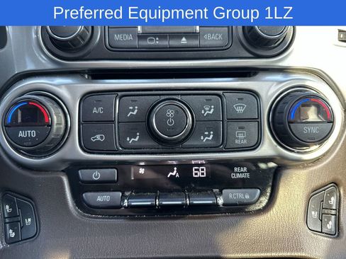 Used 2017 Chevrolet Tahoe Premier image 19