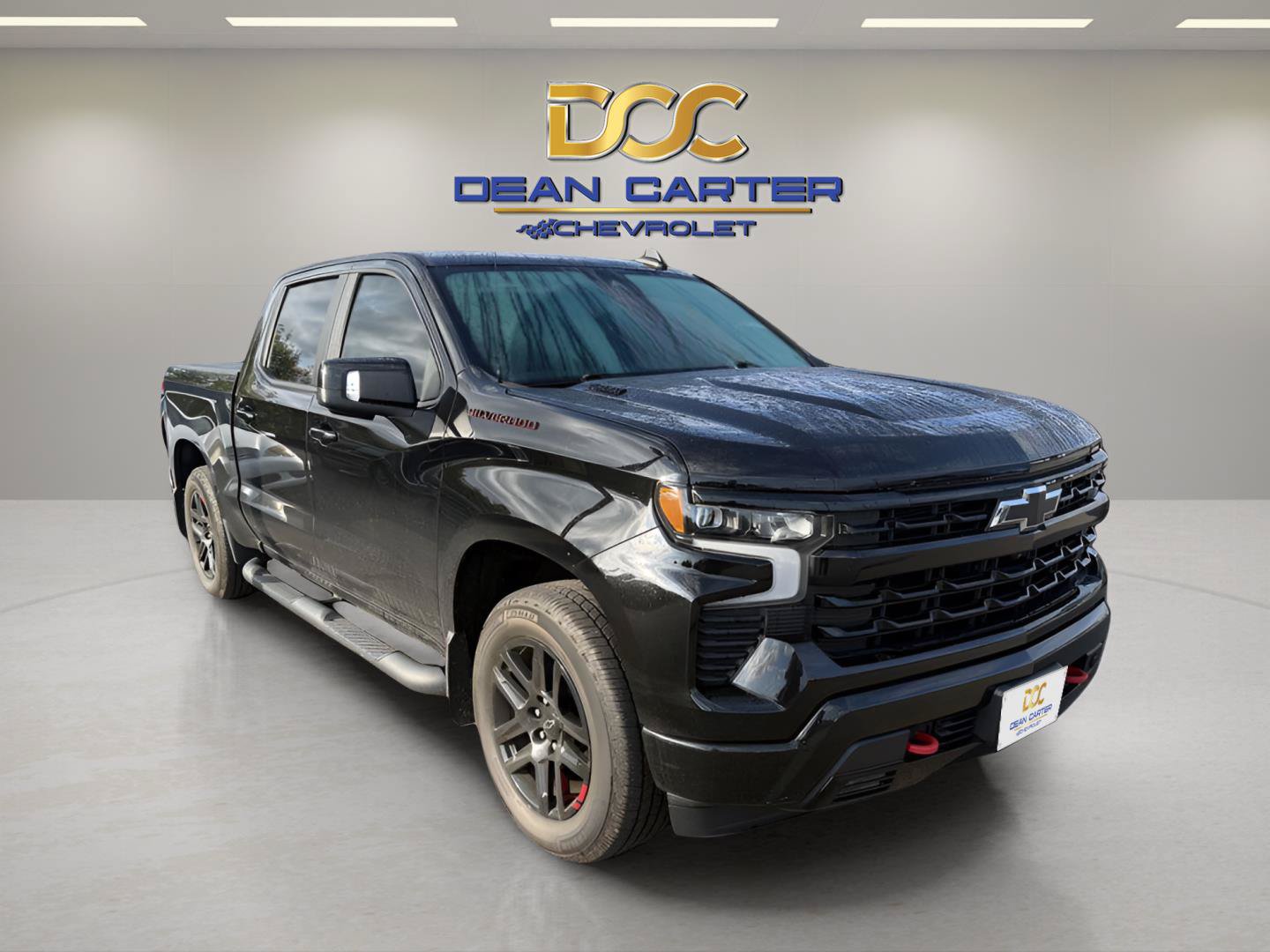 Used 2022 Chevrolet Silverado 1500 RST w/ Redline Edition AWD/4WD image 9