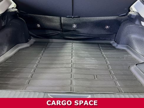 Used 2023 Toyota Prius Prime Premium image 25