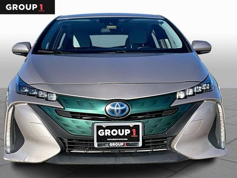 Certified 2017 Toyota Prius Prime Premium image 3