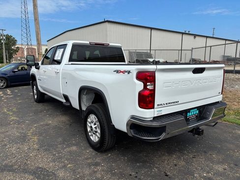Used 2025 Chevrolet Silverado 2500 LT w/ Convenience Package AWD/4WD image 8