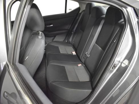 Used 2023 Nissan Sentra SV FWD image 27