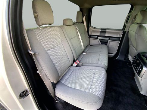 Used 2018 Ford F150 XLT RWD image 20