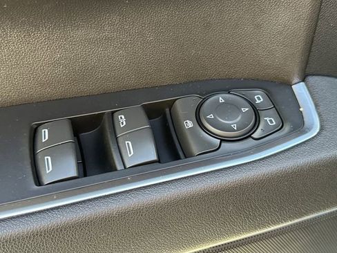 Used 2025 Chevrolet Silverado 1500 LT AWD/4WD image 26