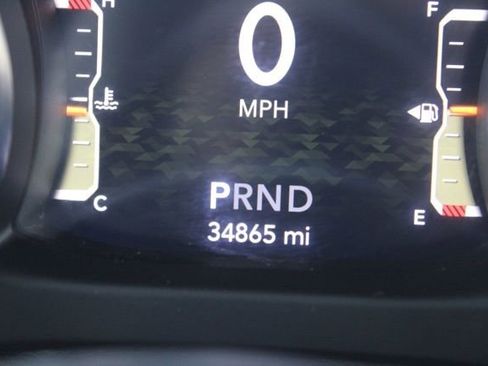 Used 2021 Jeep Wrangler Unlimited Sahara image 31