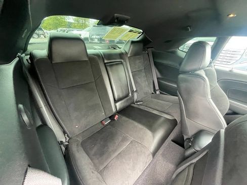 Used 2022 Dodge Challenger R/T Scat Pack RWD image 25