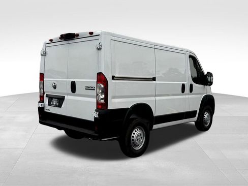 New 2026 RAM ProMaster 1500 w/ Convenience Group image 8