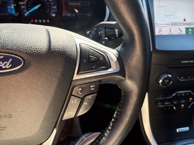 Used 2018 Ford Edge SEL w/ Equipment Group 201A AWD/4WD image 12