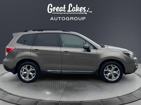 Used 2018 Subaru Forester 2.5i Touring w/ Popular Package #3B AWD/4WD image 6