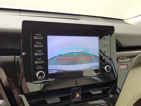 Used 2024 Toyota Camry LE FWD image 29
