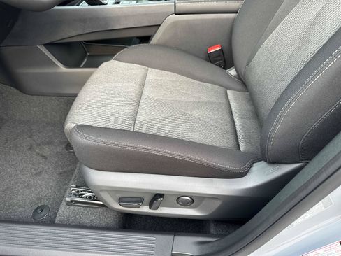 New 2026 Nissan Rogue SV AWD/4WD image 23
