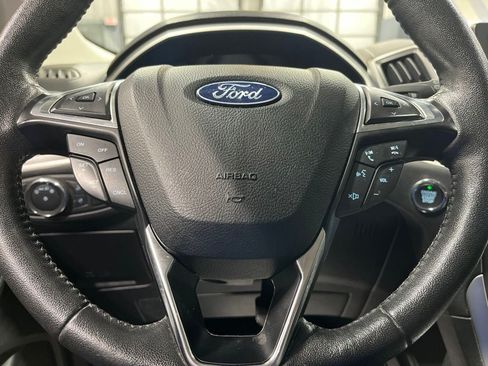 Used 2021 Ford Edge SEL FWD image 18
