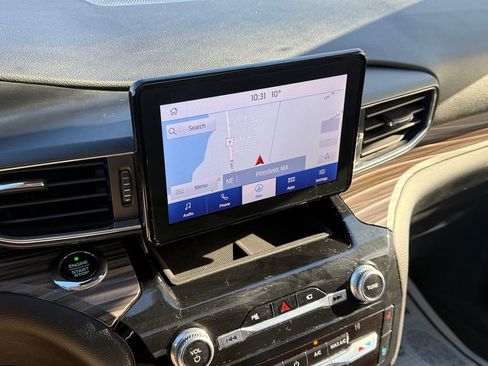 Used 2021 Ford Explorer Limited w/ Hybrid Equipment Group 310A image 27