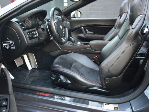 Used 2018 Maserati GranTurismo Sport image 20