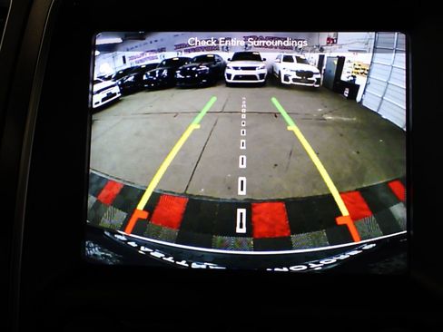 Used 2019 Dodge Durango Citadel w/ Technology Group image 17