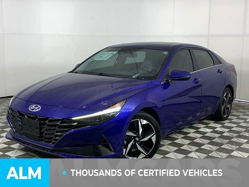 Used 2023 Hyundai Elantra Limited w/ Cargo Package image 4