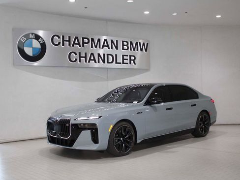 New 2026 BMW i7 M70 w/ Executive Package image 1
